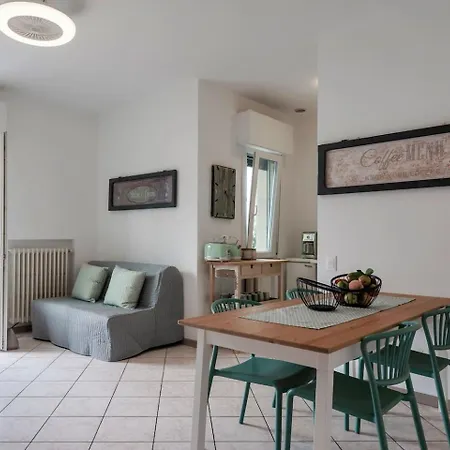 Apartment Finestra Sul Riva