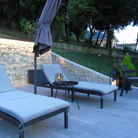 Finestra Sul Riva