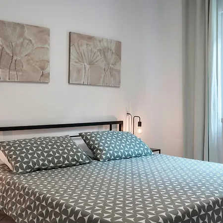 Riva - Vista - Finestra Sul Daire