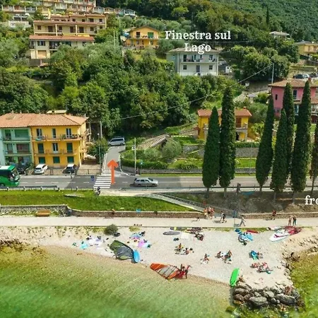 Riva - Vista - Finestra Sul Daire Malcesine