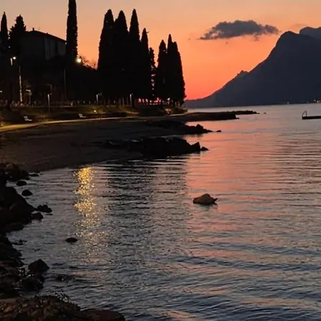 Riva - Vista - Finestra Sul *